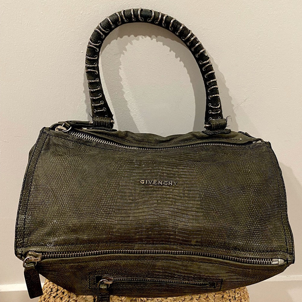 Givenchy lpandora bag